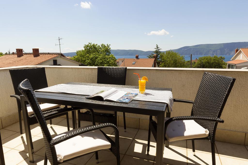 Apartments Renata Pinezići Εξωτερικό φωτογραφία